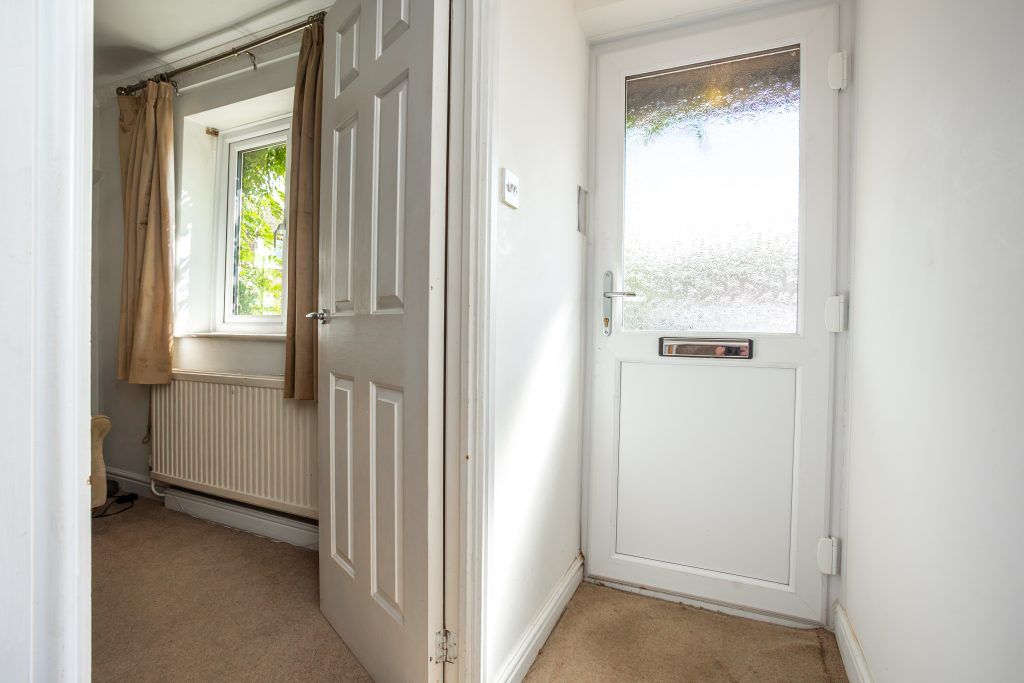 Property photo 3 of 26