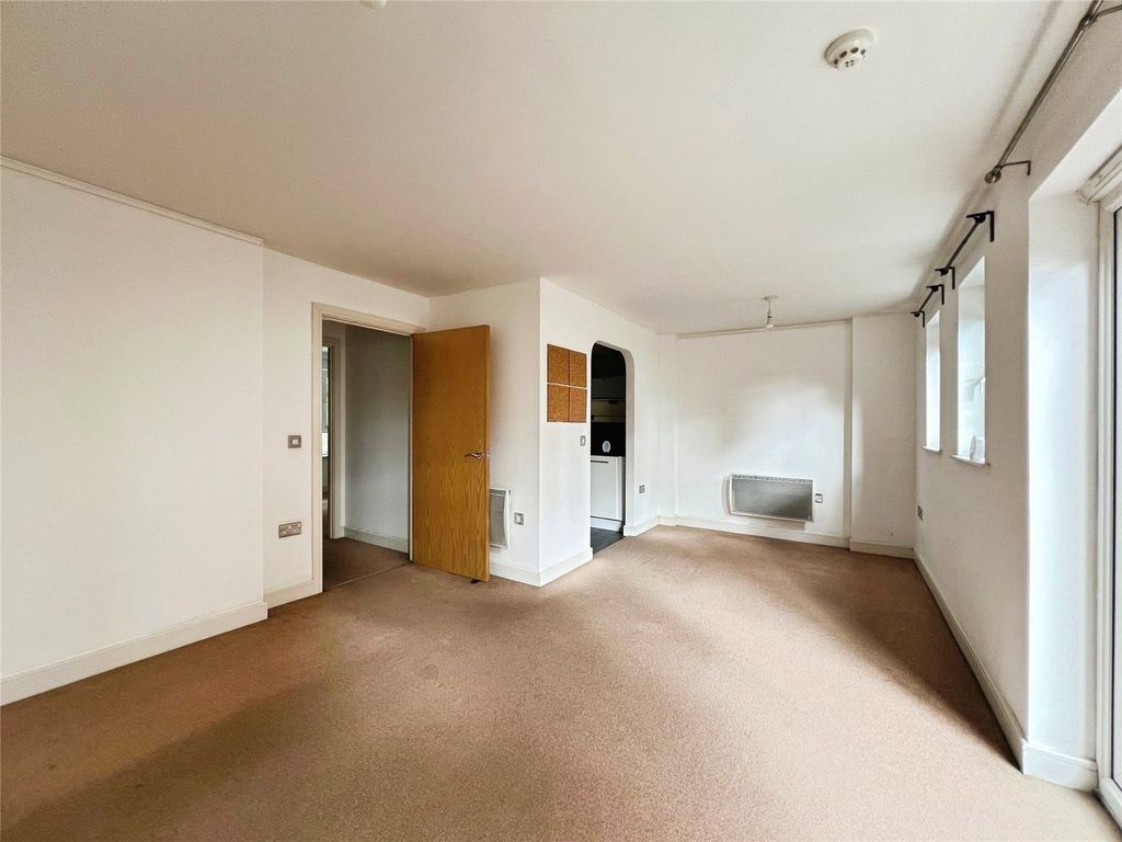 Property photo 3 of 8 Picture No. 03