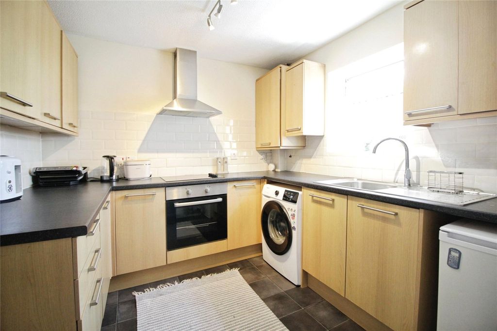 Property photo 3 of 8 Picture No. 07