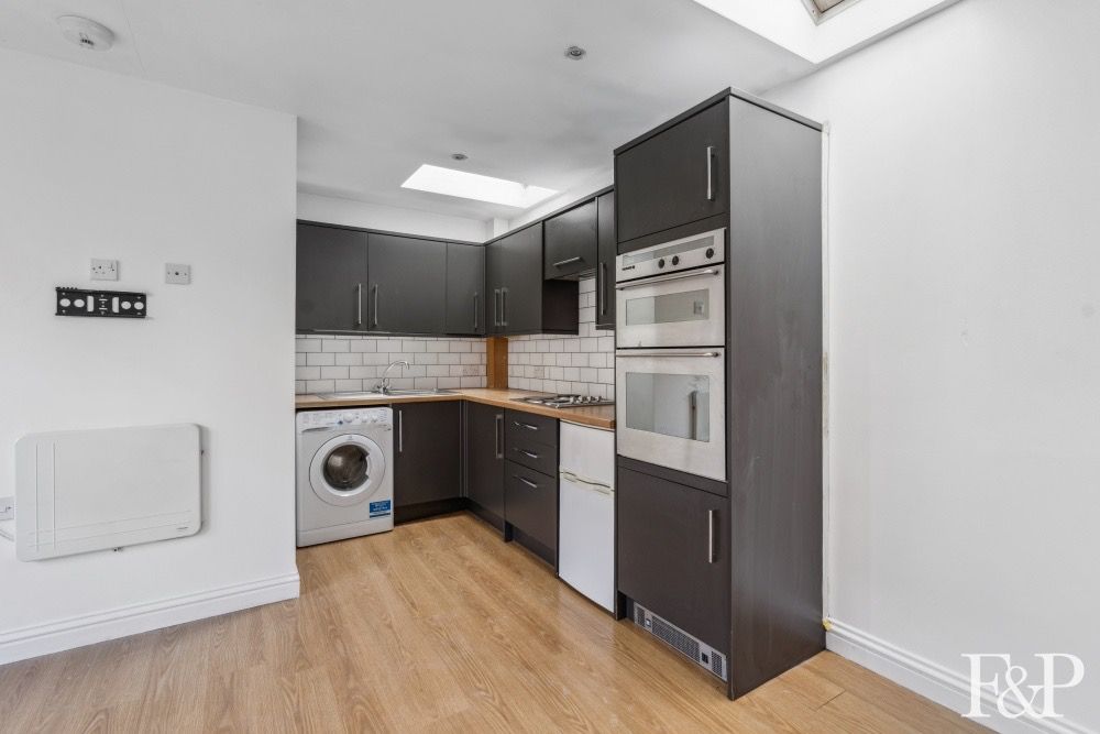 Property photo 3 of 16 4719245