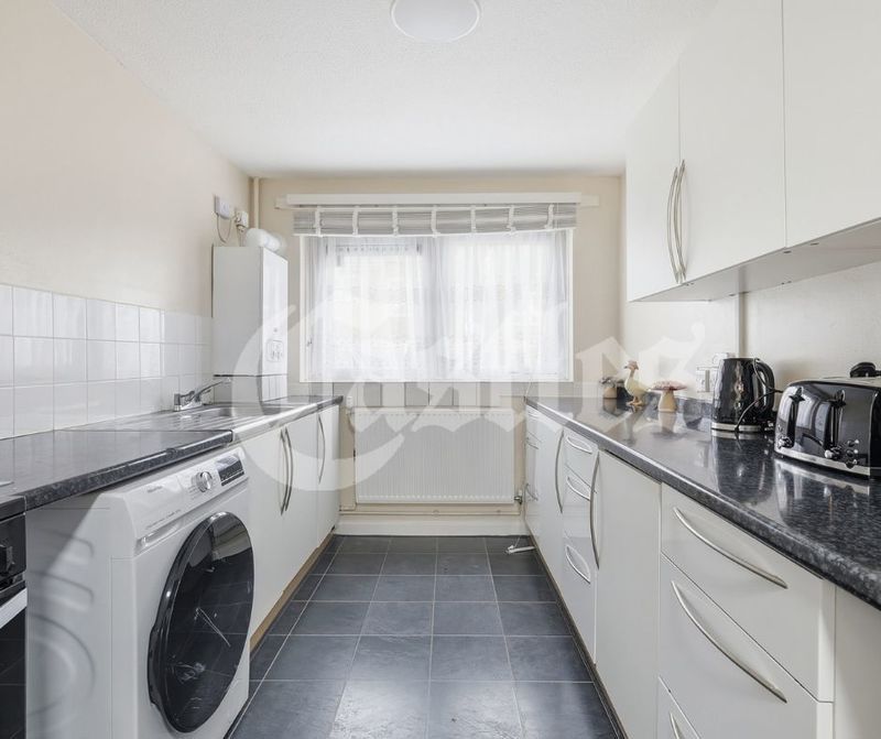 Property photo 3 of 20 Photo 8