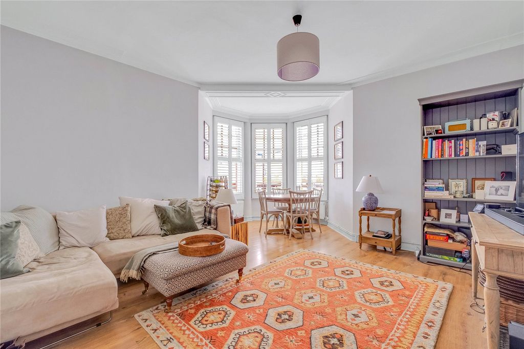 Property photo 1 of 10 Picture No. 14