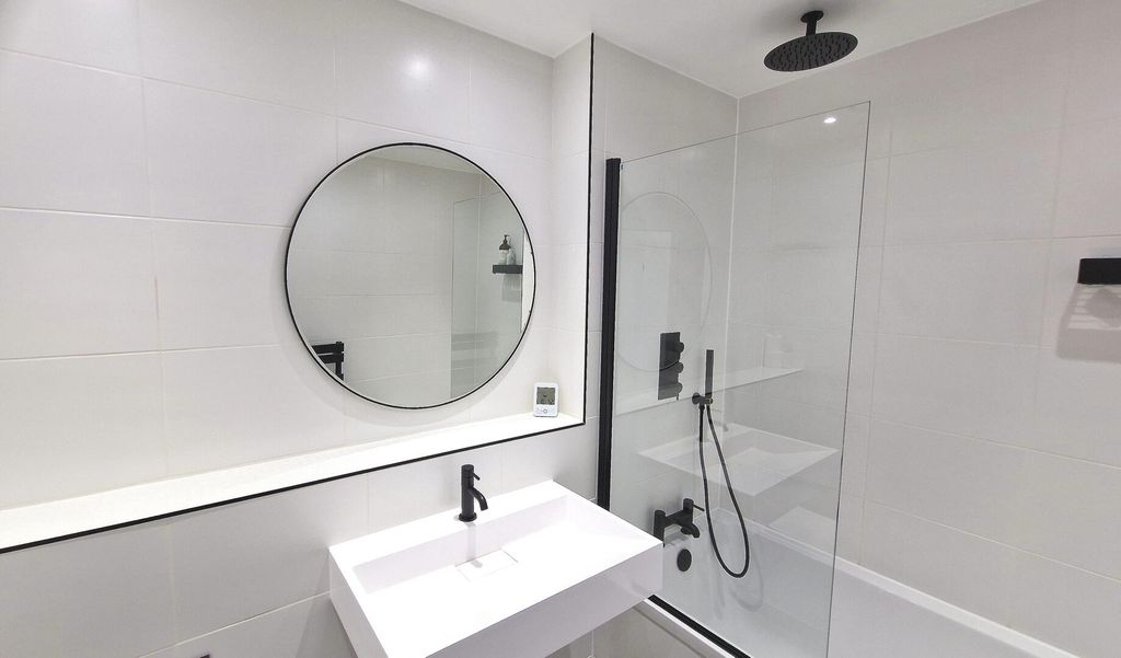 Additional image 34 of 2 bed flat to rent19 Lever Street, Manchester M1