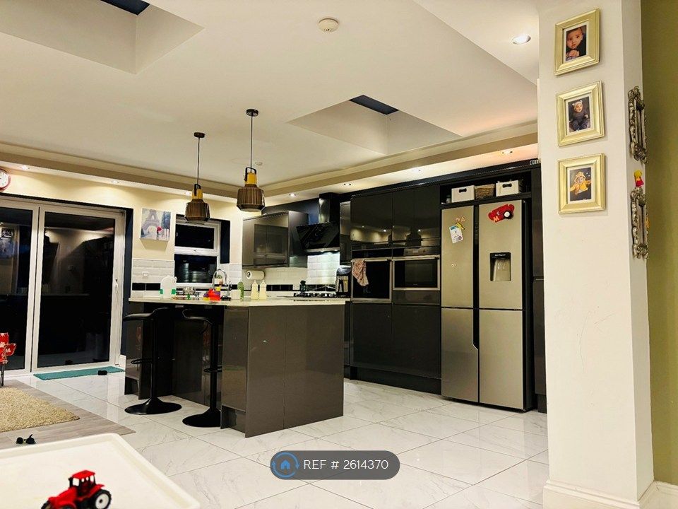 Property photo 1 of 1 Open Plan Kitchen With Granite Worktop