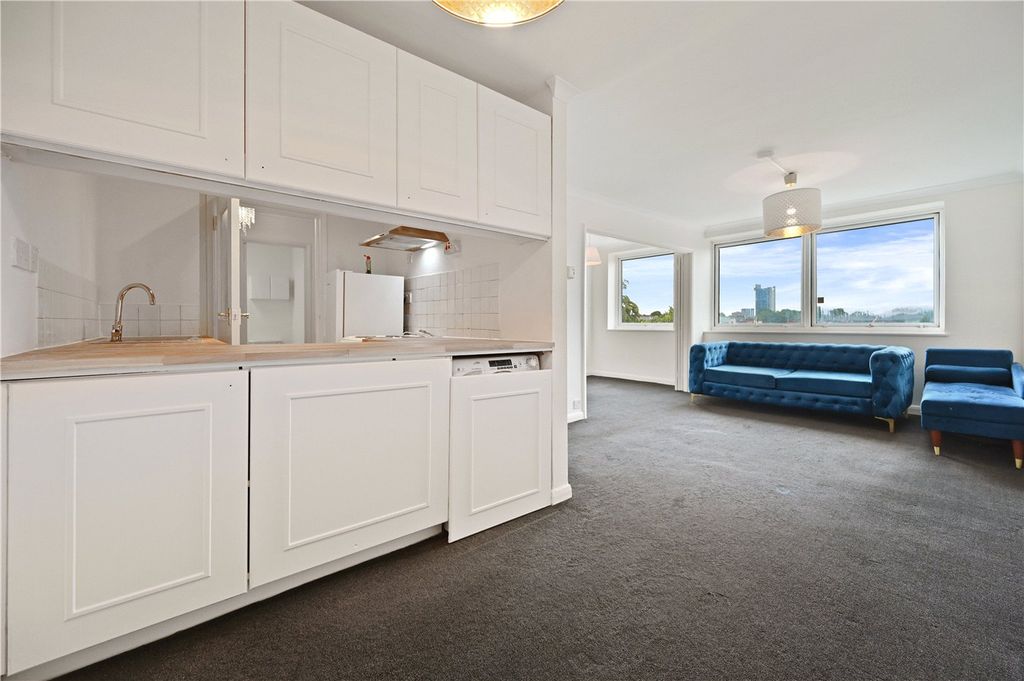 Property photo 1 of 5 Picture No. 08