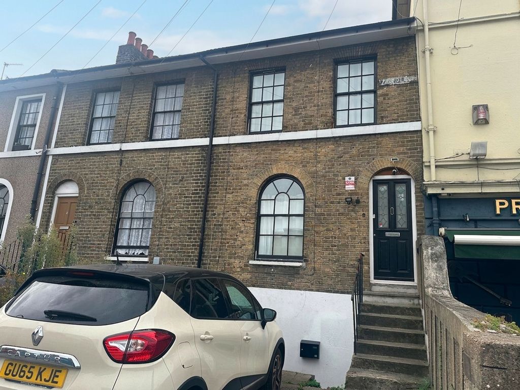 Property photo 1 of 6