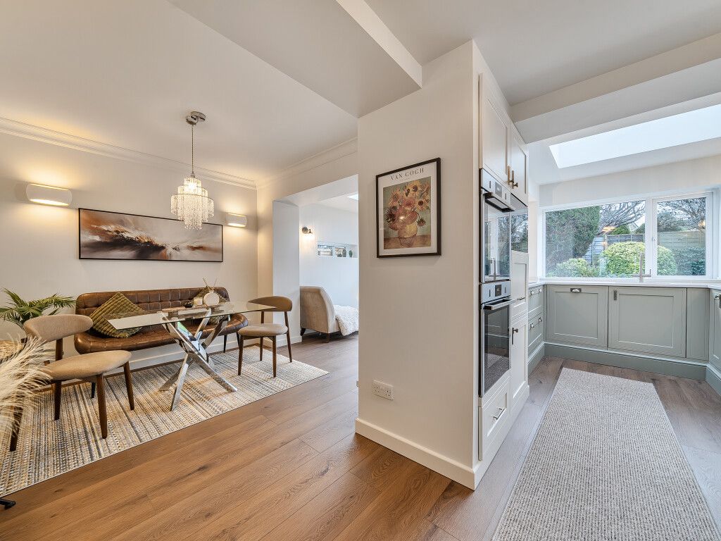 Property photo 2 of 23 1399705-22-6967c1...