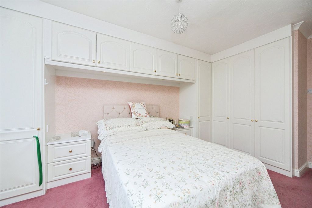 Additional image 13 of 2 bed flat for saleLon Vardre, Deganwy, Conwy LL31