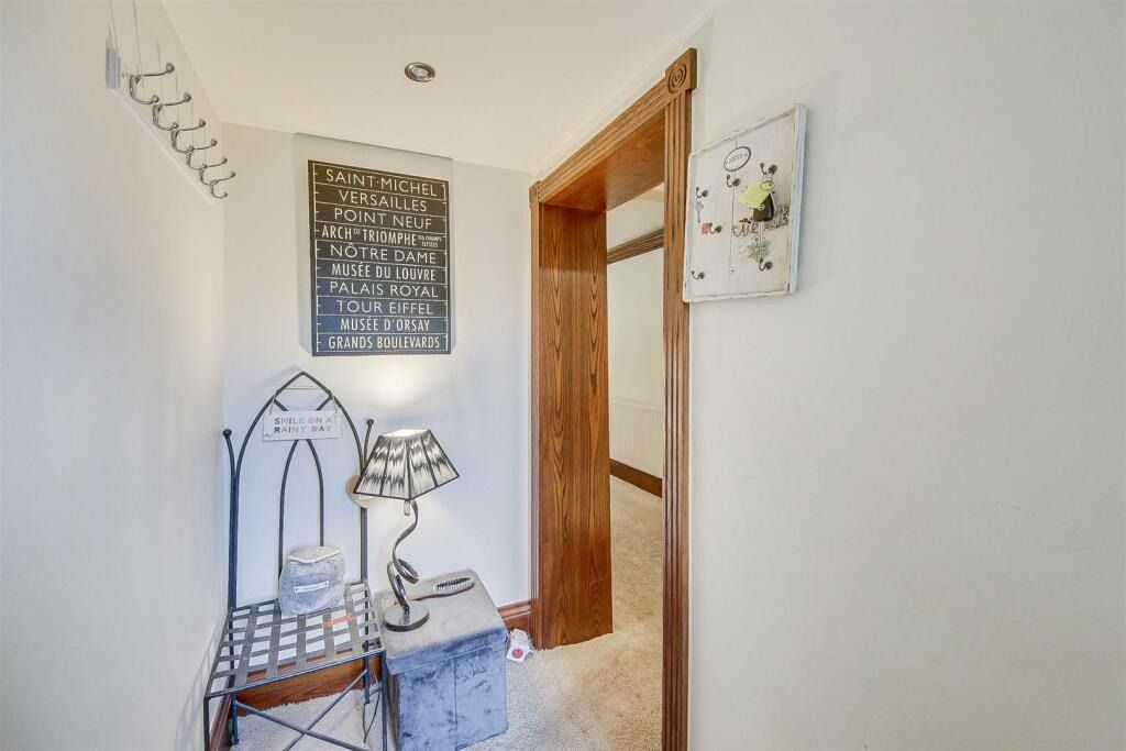 Property photo 3 of 43 4262825