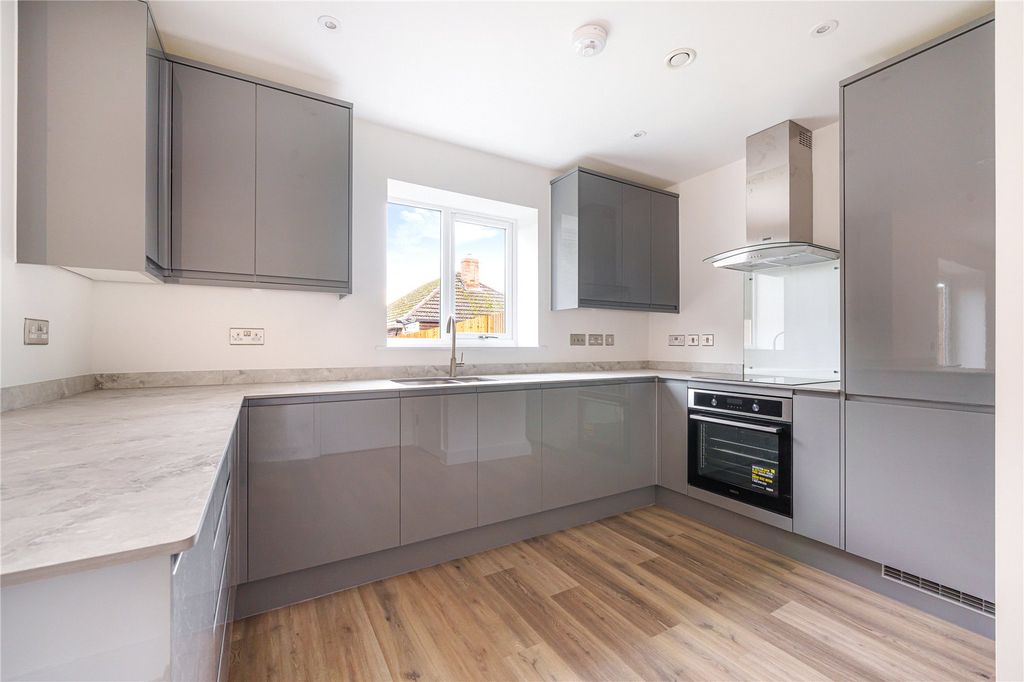 Property photo 3 of 10 Picture No. 07