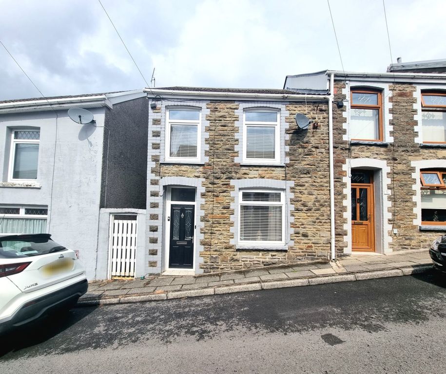 Property photo 1 of 45
