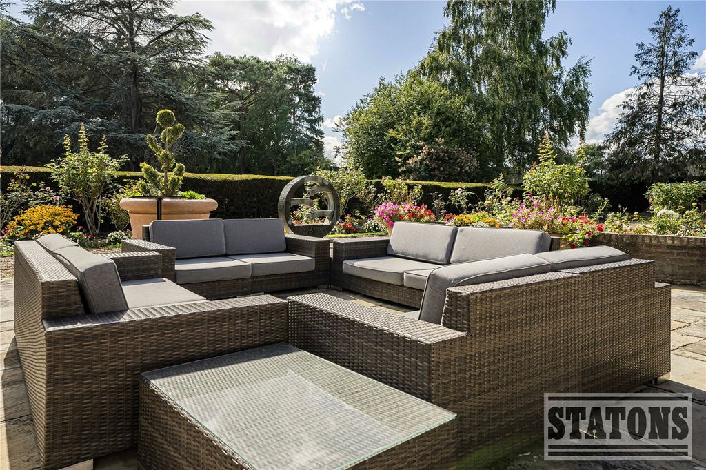 Additional image 40 of 9 bed detached house to rentRush Green, Hertford, Hertfordshire SG13