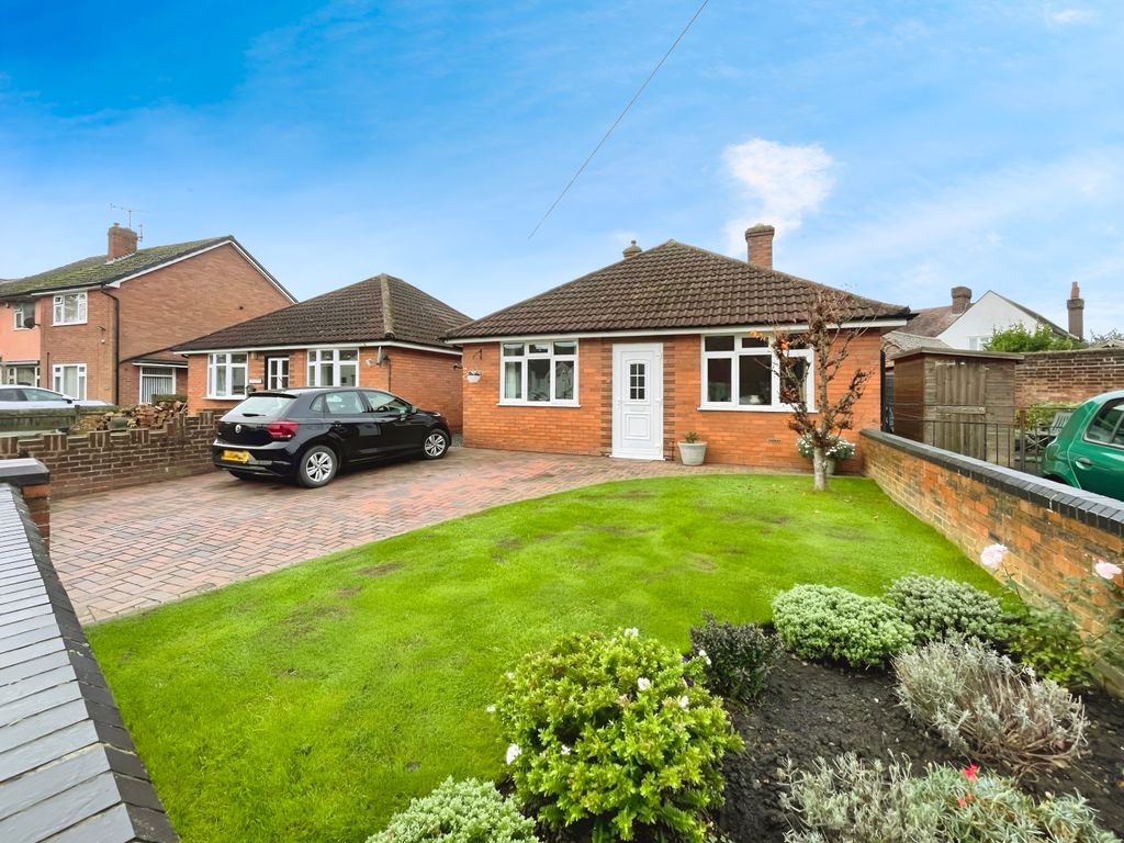 Property photo 1 of 9