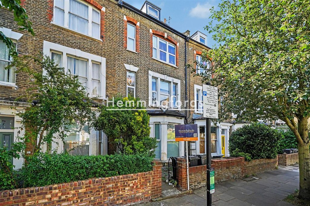 Property photo 1 of 15 Somerfield Road N4-1.Jpg