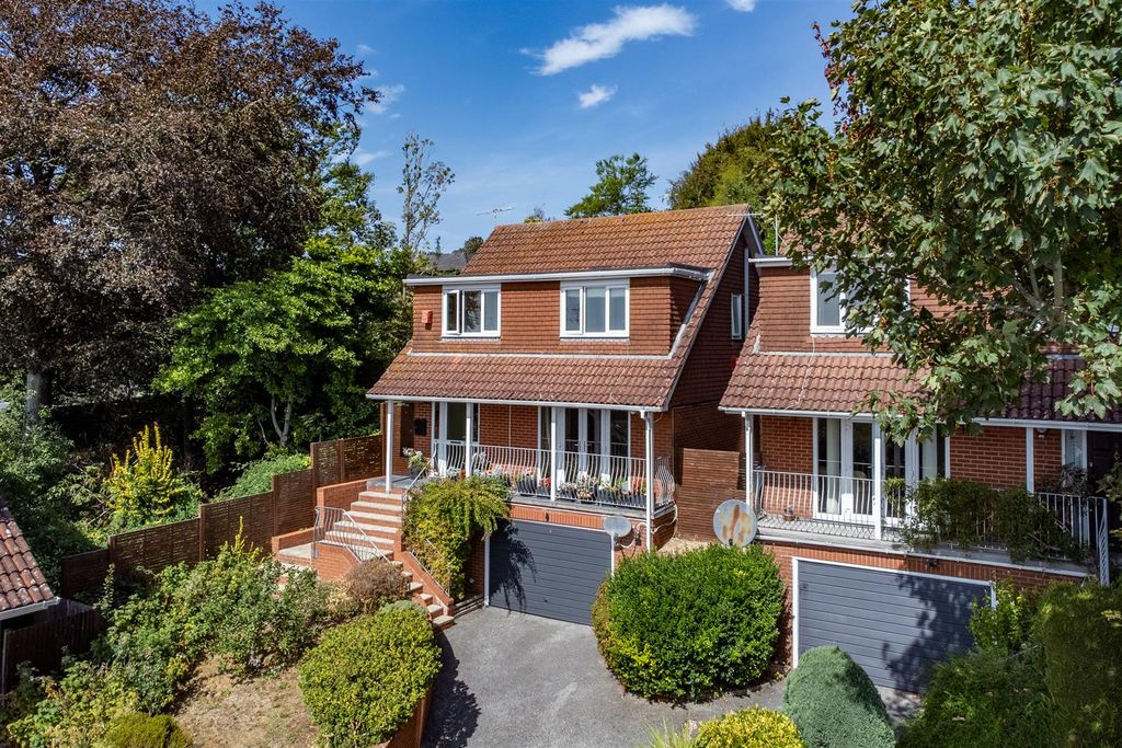 Property photo 1 of 15 Exterior
