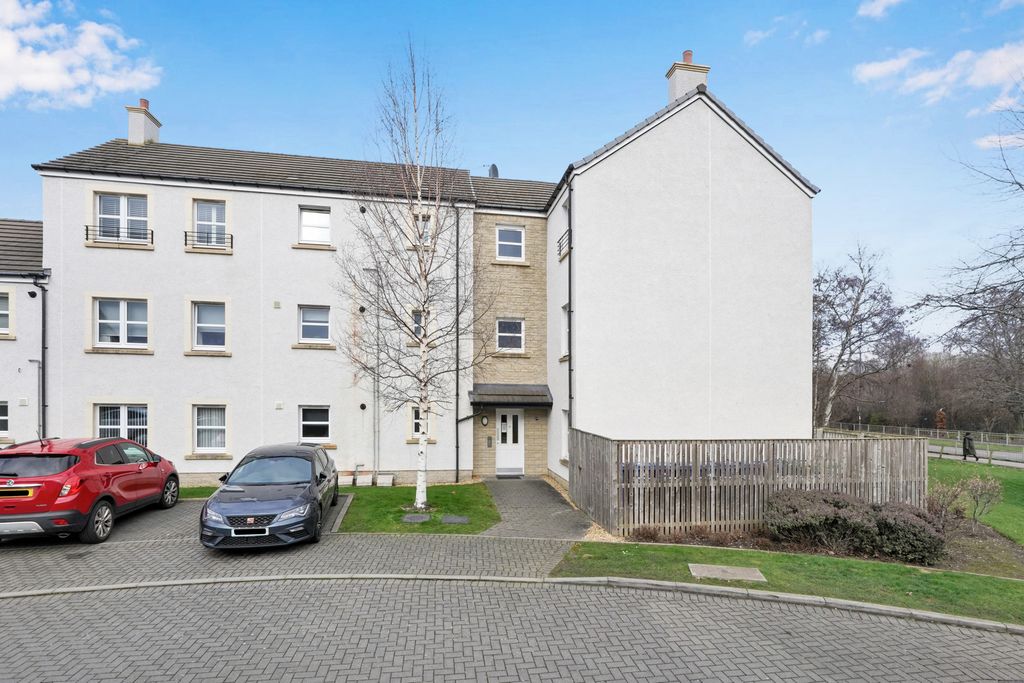 Property photo 1 of 16 Primary Property Image