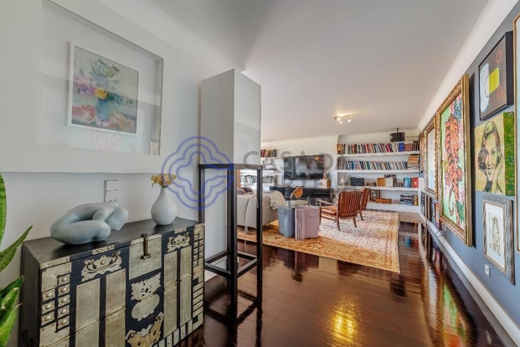 Property photo 3 of 80