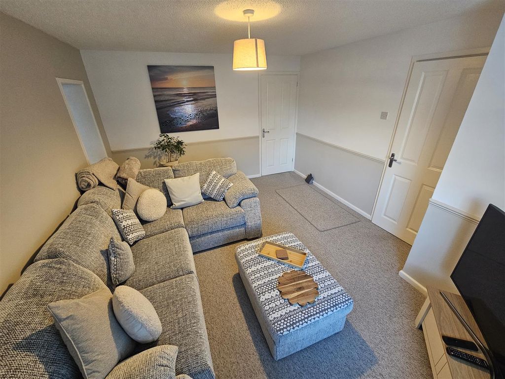 Property photo 3 of 19 20251118_142254[1].Jpg