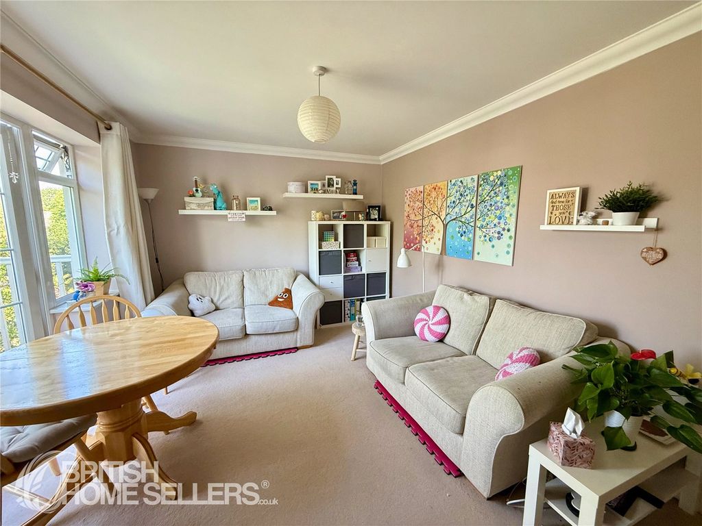 Property photo 3 of 11 Picture No. 04