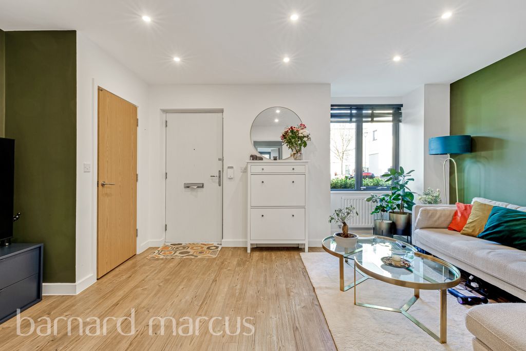 Property photo 2 of 10 Image