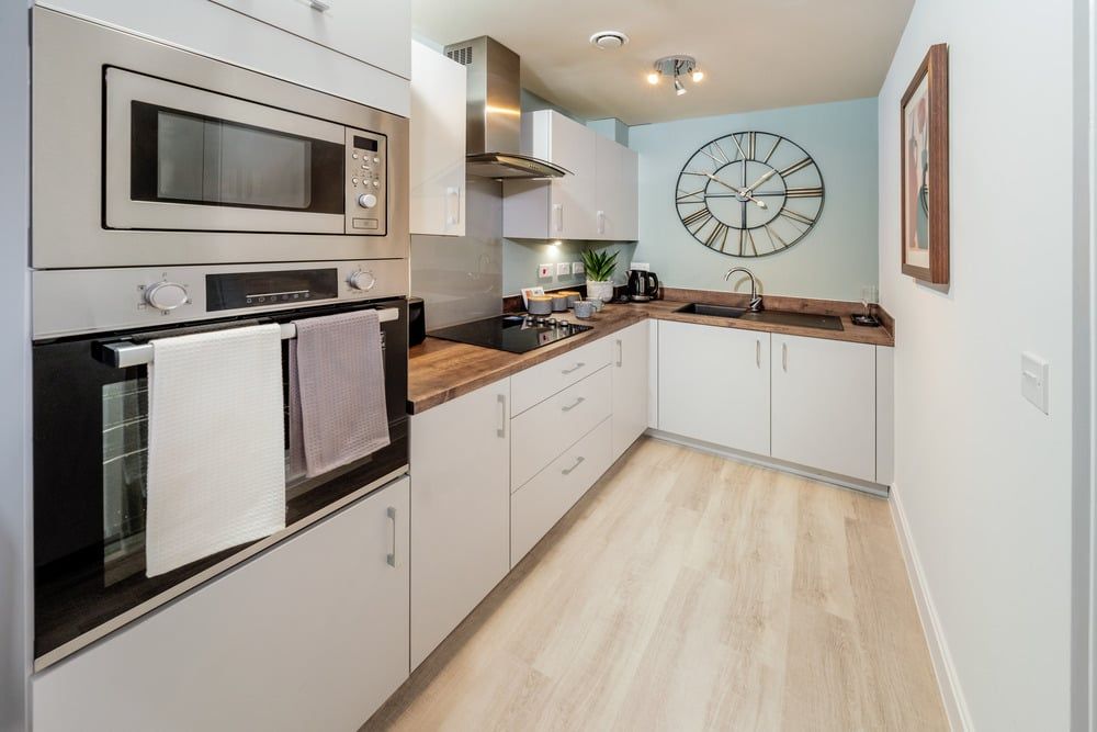 Property photo 2 of 10 Typical Kitchen