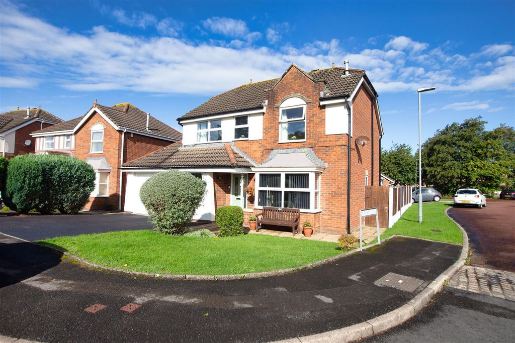 Property photo 1 of 23