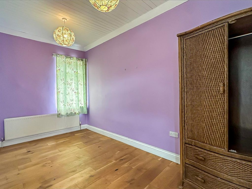 Property photo 3 of 10 Bedroom One