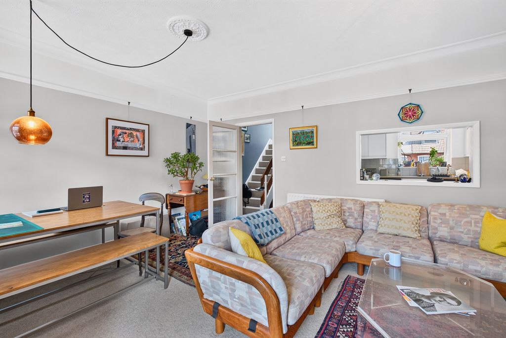 Property photo 3 of 24 A6701094