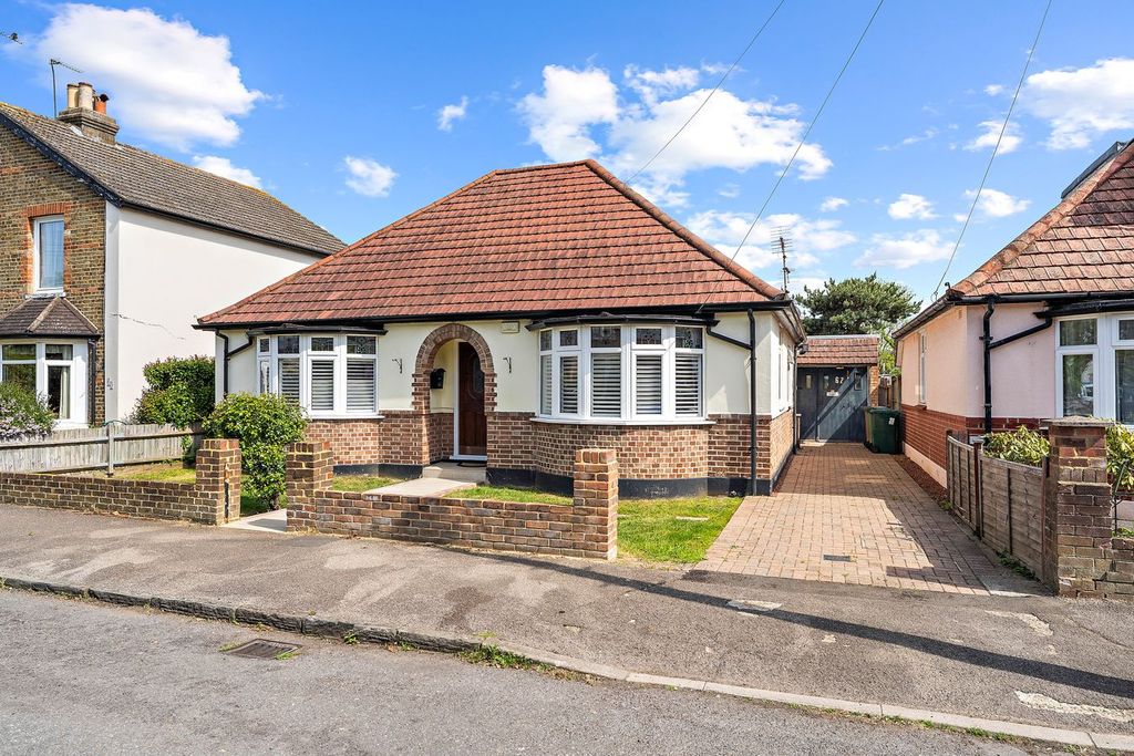 Property photo 1 of 19