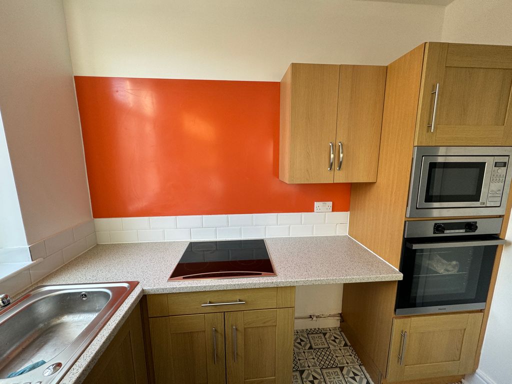 Property photo 2 of 15 Kitchen