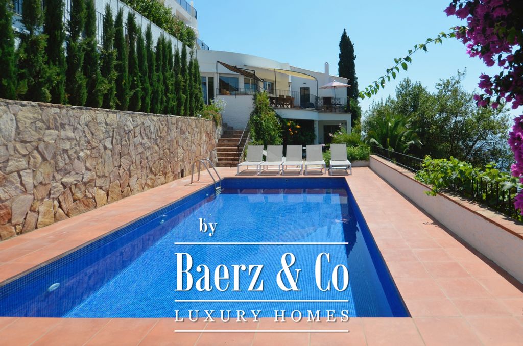 Property photo 1 of 25