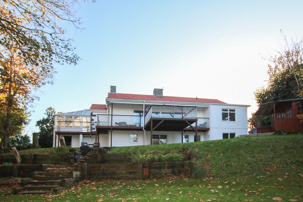 Property photo 2 of 22 Photo 1