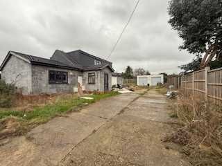 Property photo 2 of 4 Front View Of Property