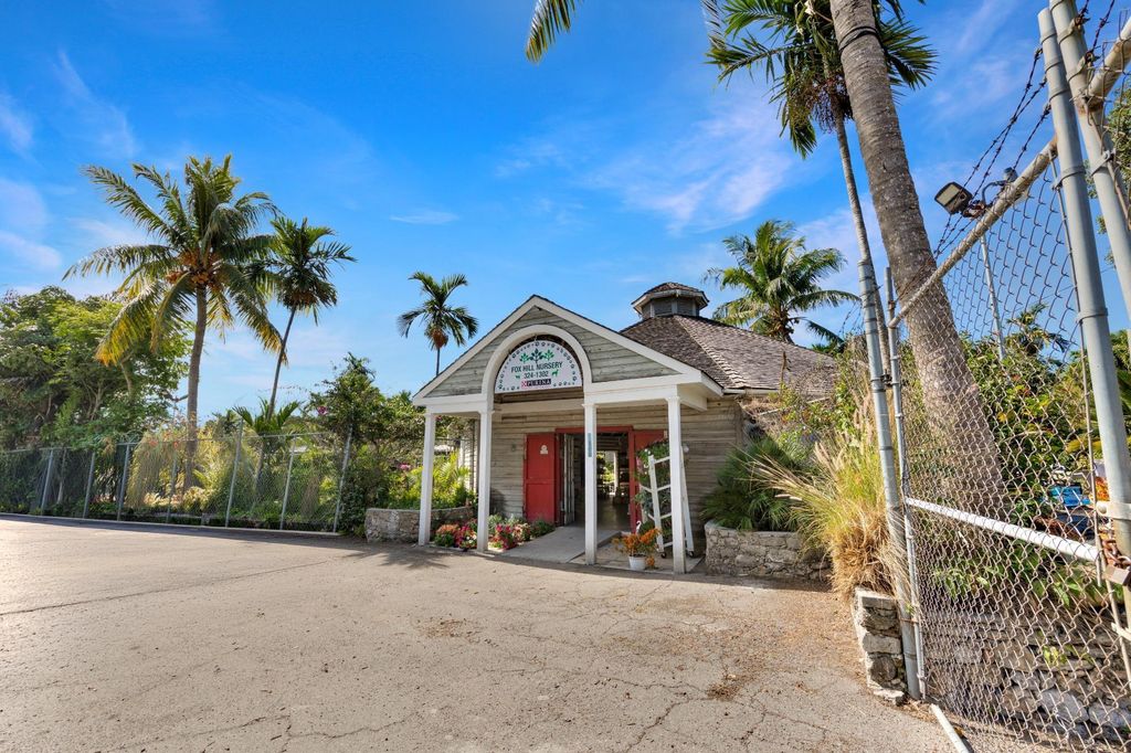 Property photo 1 of 40