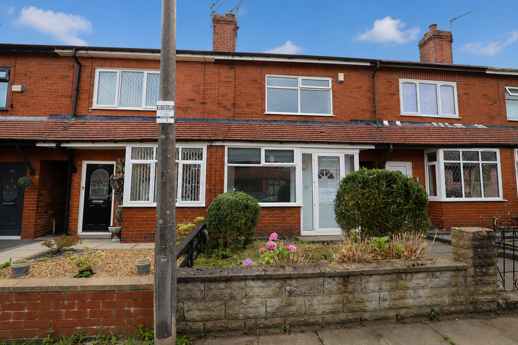Property photo 2 of 18