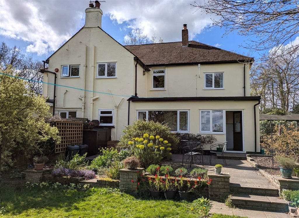 Property photo 1 of 28 Picture No. 64