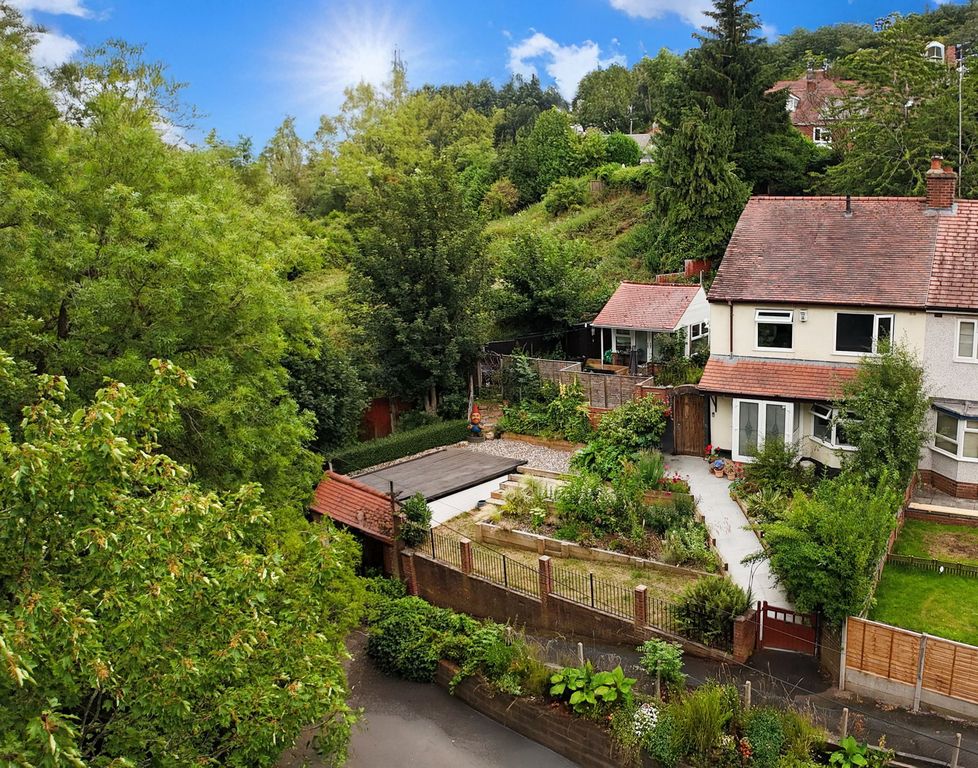 Property photo 1 of 25