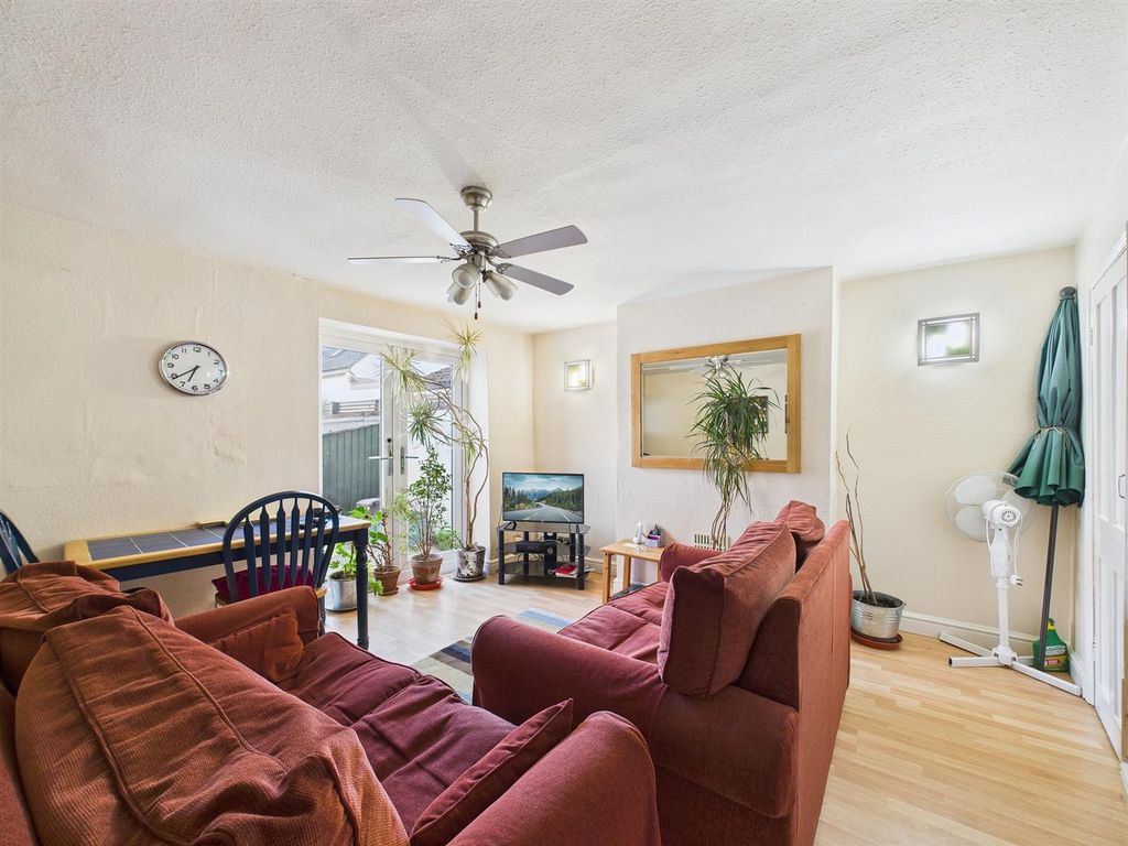 Property photo 2 of 22 2 - HMO And Building Plot For Auction, Southville.