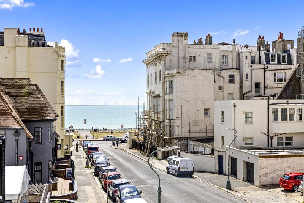 Additional image 10 of 2 bed flat to rentHolland Road, Hove BN3