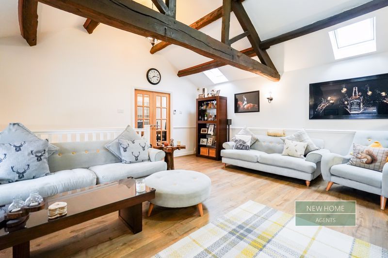 Property photo 3 of 24 Photo 14