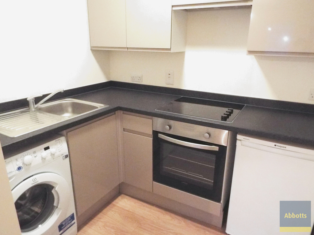 Property photo 3 of 6