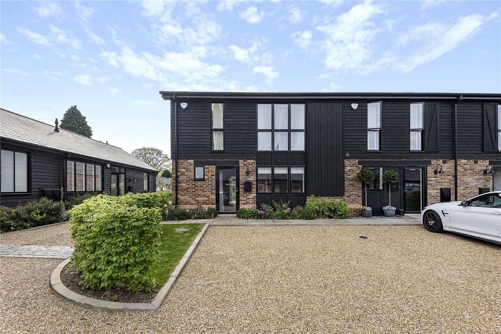 Property photo 1 of 8 Front Elevation