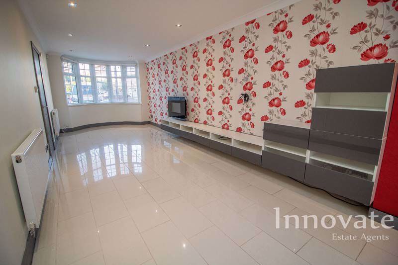 Property photo 2 of 19 Photo 9