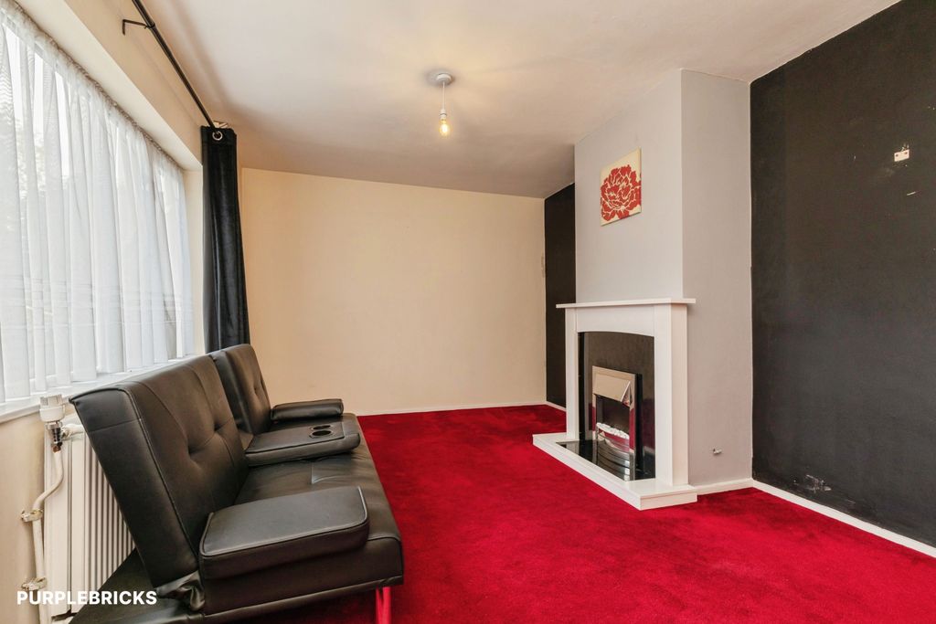 Property photo 3 of 22
