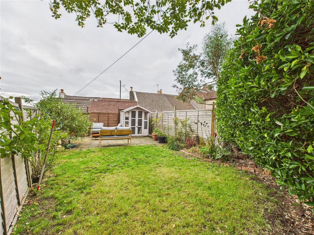 Property photo 3 of 18 Picture No. 07