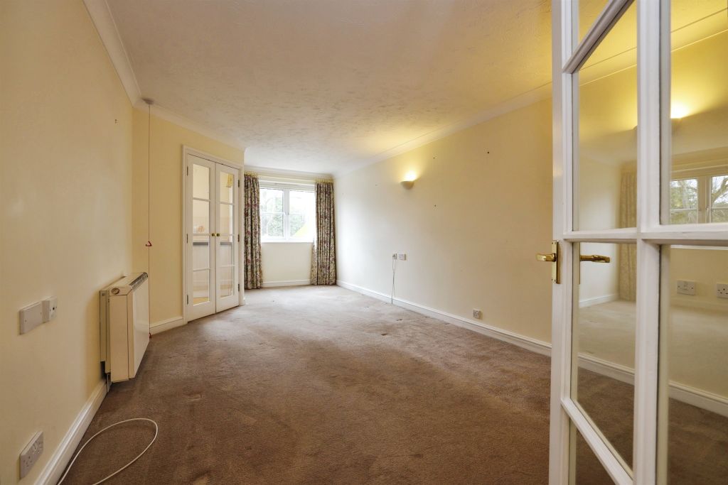 Property photo 3 of 13