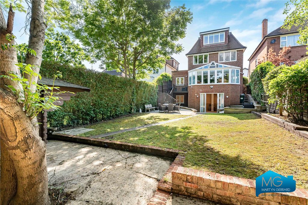 Property photo 3 of 23 Picture No. 71