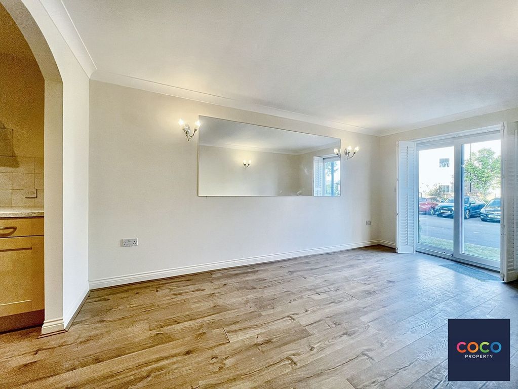 Property photo 2 of 10 Sitting Room/Diner