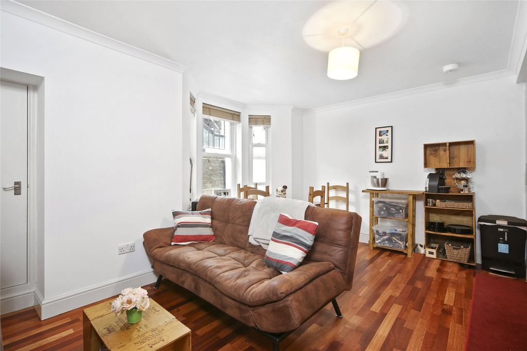 Property photo 1 of 9 Picture No. 07