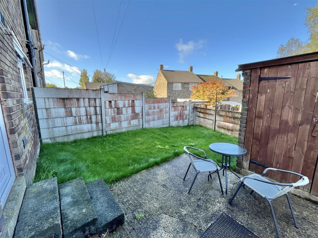 Property photo 2 of 10 Garden
